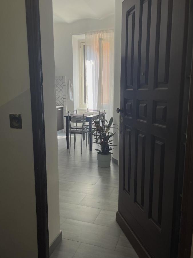 Апартаменты Ami House Roma Экстерьер фото